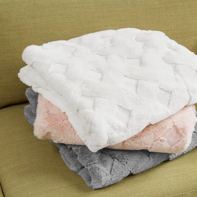 50"x60" Jane Luxury Basketweave Faux Fur Throw Blanket 8 50"x60" Jane Luxury Basketweave Faux Fur Throw Blanket - Image 8