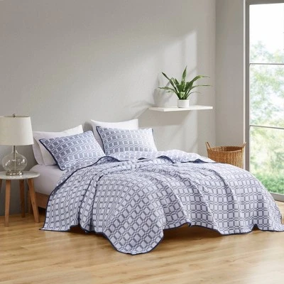 3pc Lux Reversible Matelasse Coverlet Set - Madison Park 2 3pc Lux Reversible Matelasse Coverlet Set - Madison Park - Image 2