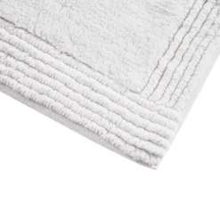 Splendor Cotton Tufted Reversible Bath Rug -Madison Park GUEST 07830ef5 bf7e 4a99 8b64 488609f43323