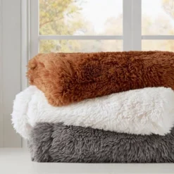 50"x60" Amaya Faux Fur Throw Blanket - Madison Park -Madison Park GUEST 28e1fe6c 265d 4edd 8cd4 317732360821