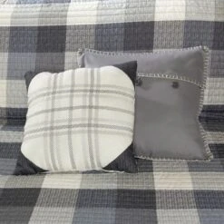 6pc Warren Herringbone Quilted Reversible Coverlet Set With Decorative Pillows - Madison Park -Madison Park GUEST 32ecdbb4 b852 4eff 9e26 b5c043a9f396
