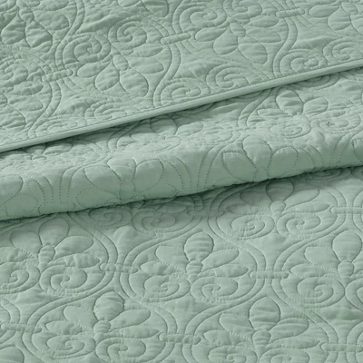 Madison Park Vancouver Reversible Coverlet Set 3 Madison Park Vancouver Reversible Coverlet Set - Image 3