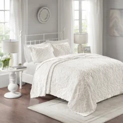 White Amber Cotton Chenille Bedspread Set 9 White Amber Cotton Chenille Bedspread Set -Madison Park GUEST 562a1a59 acb5 4e75 a649 17e30cce1f85