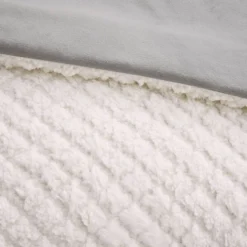 Madison Park Colden Reversible Textured Faux Shearling To Faux Mink Comforter Set Ivory/Gray -Madison Park GUEST 607ed39c ba06 4dee becc 7ebc9bed3d74