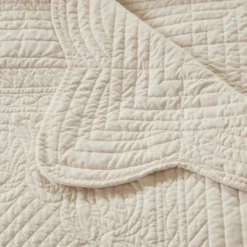 60"x72" Marino Quilted Throw Blanket With Scallop Edges