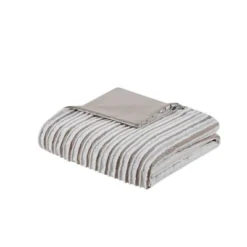 Madison Park 3pc River Clipped Jacquard Duvet Cover Set Off-White 17 Madison Park 3pc River Clipped Jacquard Duvet Cover Set Off-White -Madison Park GUEST 7d0b63a6 ff98 40ce a696 41996a20d184