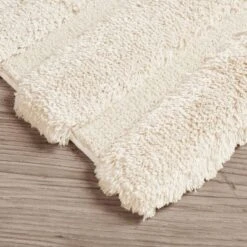 Tufted Pearl Channel Solid Bath Rug -Madison Park GUEST d4d93ea4 20f1 4da3 af73 8665383a941f