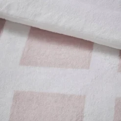 Mills Plush Comforter Set 7 Mills Plush Comforter Set -Madison Park GUEST f8b26ab4 1b66 43fc 9df1 d194f9251d4b