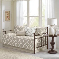 Madison Park Becker Reversible Daybed Cover Set - 6pc 27 Madison Park Becker Reversible Daybed Cover Set - 6pc -Madison Park GUEST fe16357f 77c0 4b94 8214 02f70176ac60